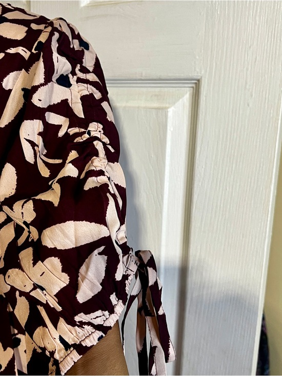 New Wednesdays Girl Bold Bloom Floral Pleated Tie Sleeve Festival Mini Dress S - Picture 7 of 17